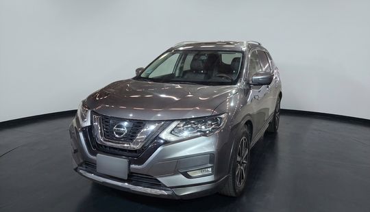 Nissan • X-Trail
