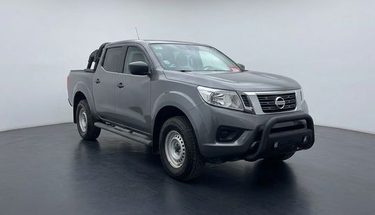 Nissan • NP300