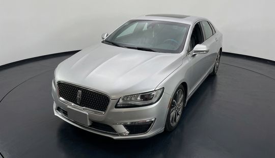 Lincoln • MKZ