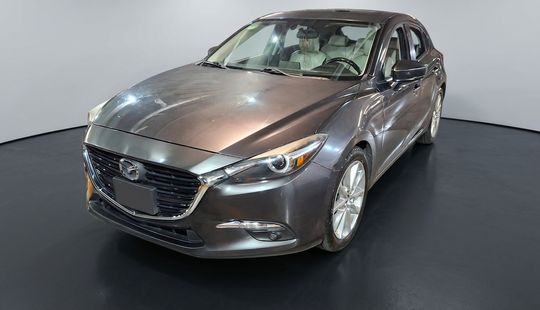 Mazda • Mazda 3