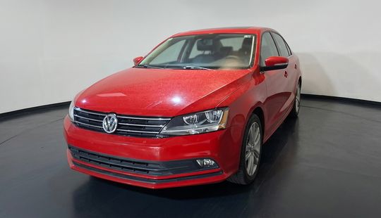 Volkswagen • Jetta