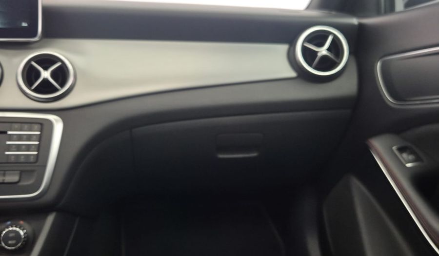 Mercedes Benz Clase Cla 2.0 CLA 250 CGI SPORT AT Coupe 2016