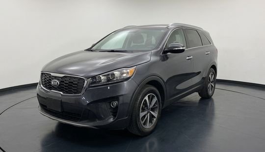 Kia • Sorento