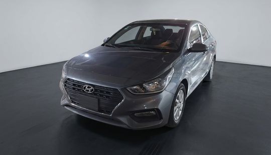 Hyundai • Accent