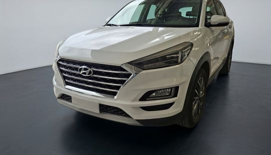 Hyundai • Tucson