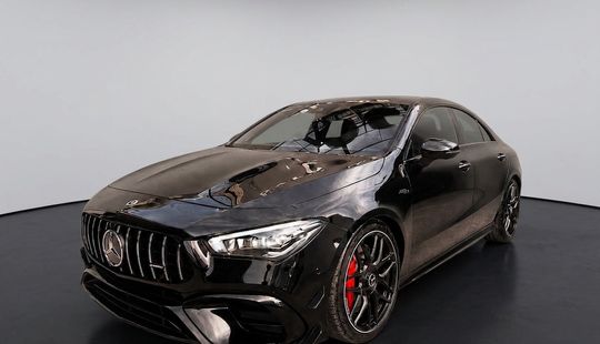 Mercedes Benz • Clase CLA