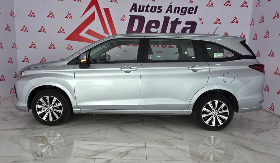 Toyota Avanza 1.5 XLE CVT Minivan 2024