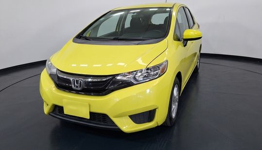 Honda • Fit