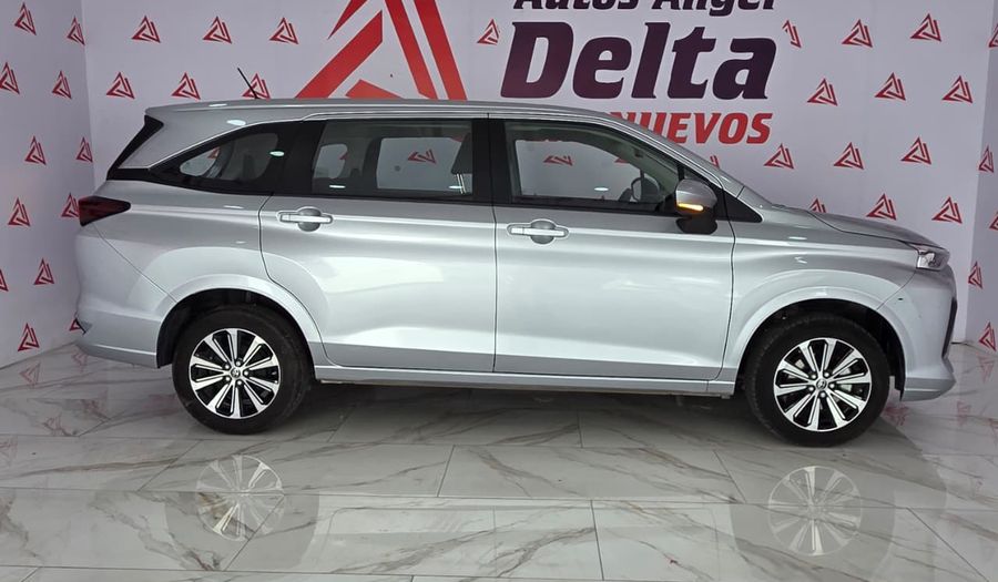 Toyota Avanza 1.5 XLE CVT Minivan 2024
