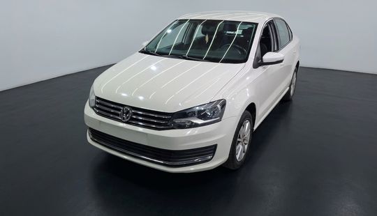 Volkswagen • Vento