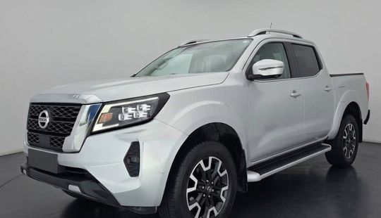 Nissan • Frontier