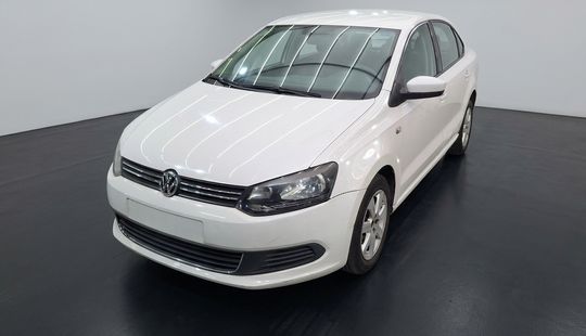 Volkswagen • Vento
