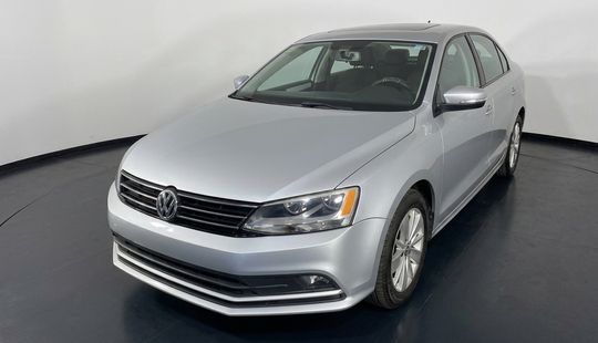 Volkswagen • Jetta