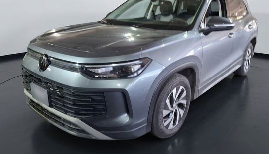 Volkswagen • Tiguan