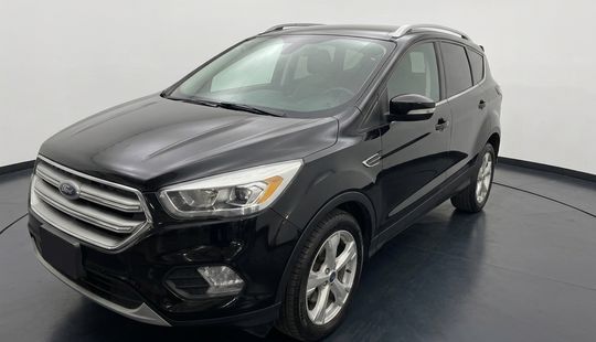 Ford • Escape