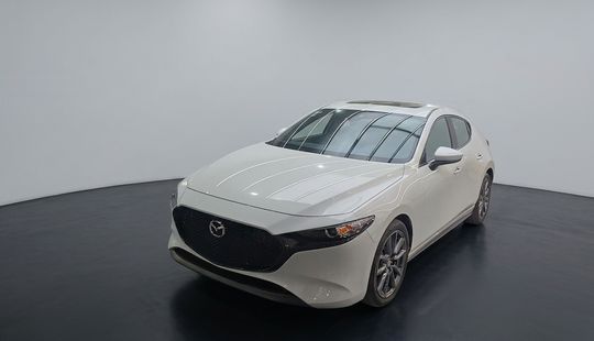 Mazda • Mazda 3