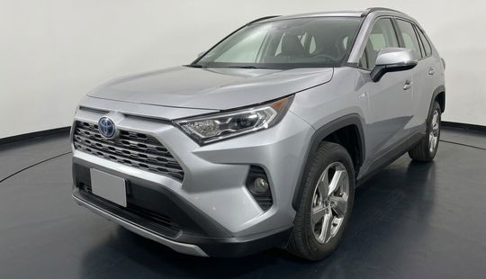 2021 • 72,932 km • Automático