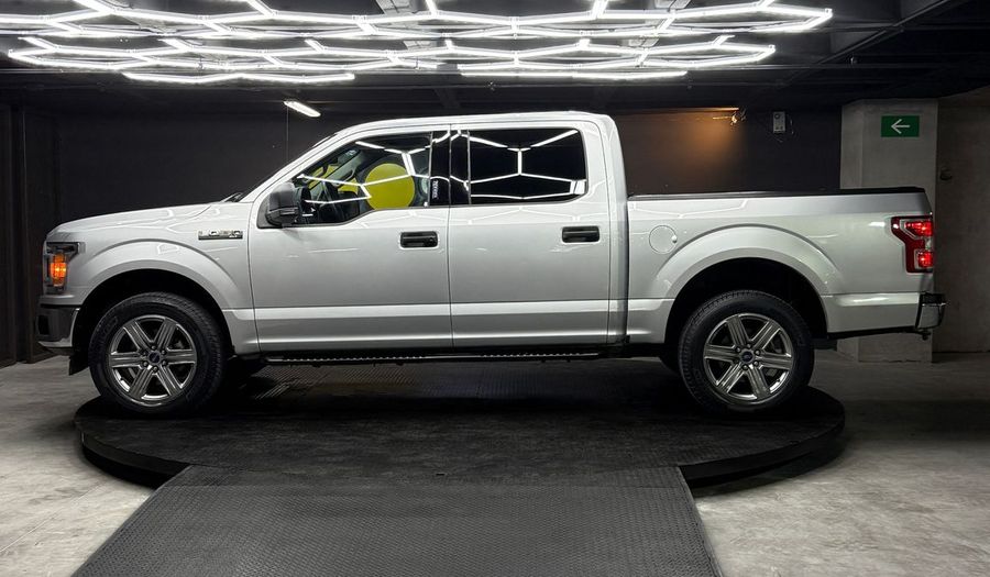 Ford Lobo 5.0 LOBO XLT CREW CAB AUTO 4WD Pickup 2018