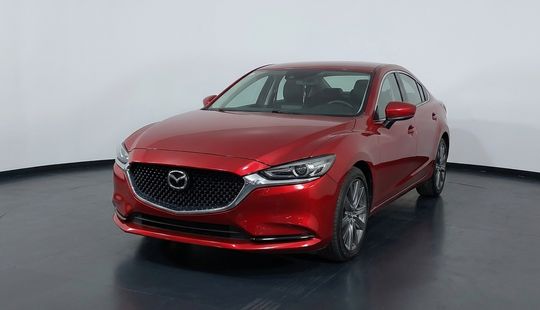 Mazda • Mazda 6