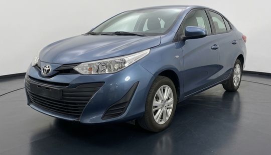 Toyota • Yaris