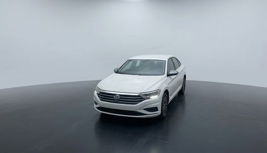 Volkswagen • Jetta