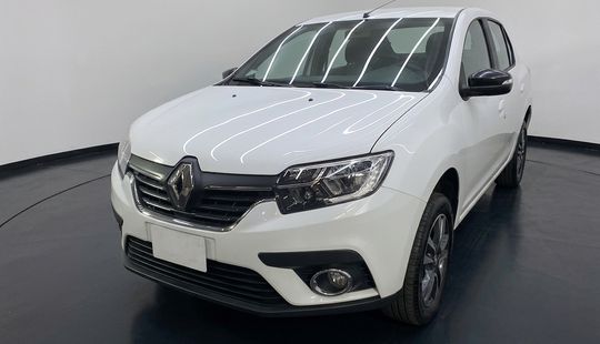 Renault • Logan
