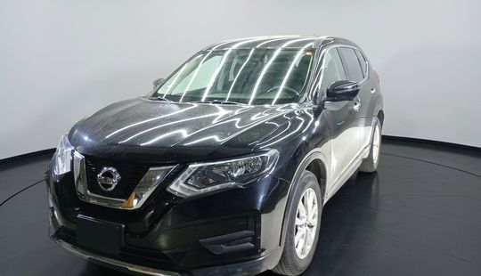 Nissan • X-Trail