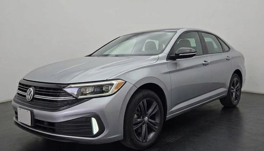Volkswagen • Jetta