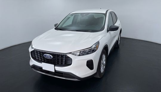 Ford • Escape