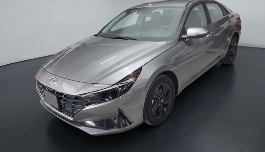 Hyundai • Elantra
