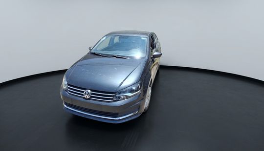 Volkswagen • Vento
