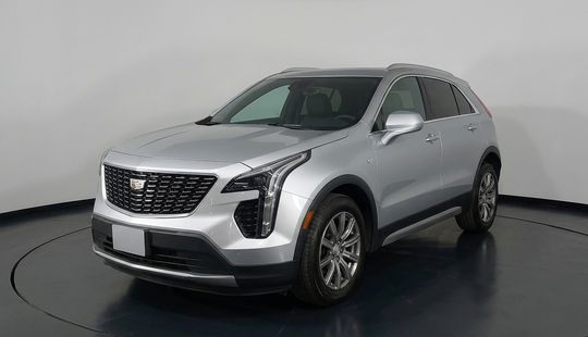 Cadillac • XT4