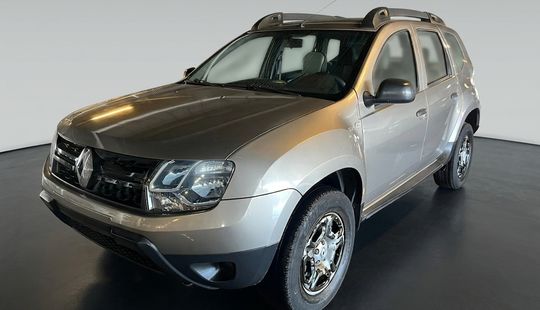 Renault • Duster