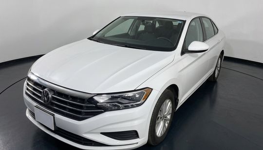 Volkswagen • Jetta
