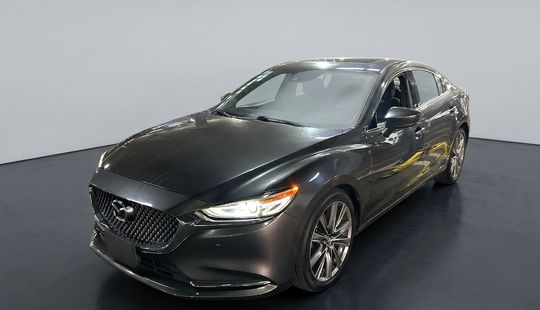 Mazda • Mazda 6