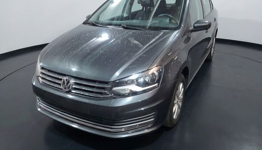 Volkswagen • Vento