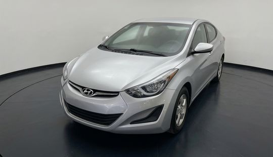 Hyundai • Elantra