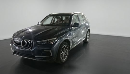 2020 • 38,060 km • Automático