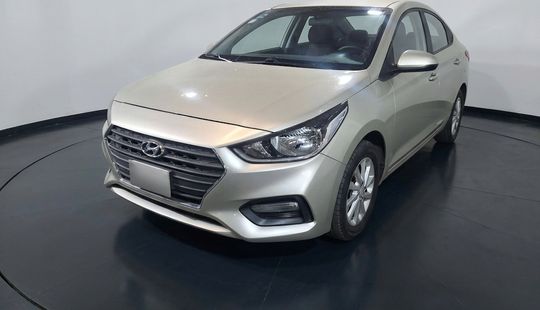 Hyundai • Accent