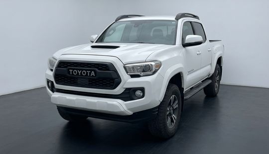 Toyota • Tacoma