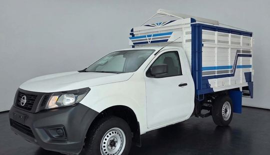 Nissan • NP300