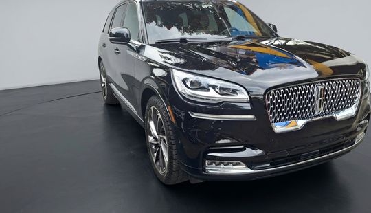 Lincoln • Aviator