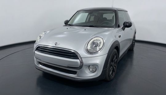 Mini • Cooper