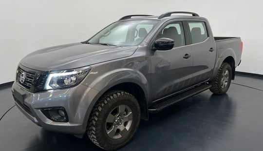 Nissan • NP300