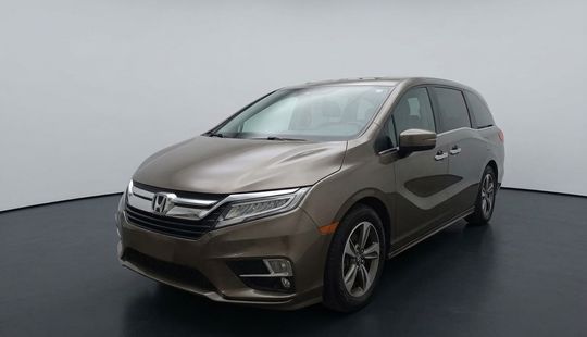 Honda • Odyssey
