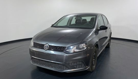 Volkswagen • Vento