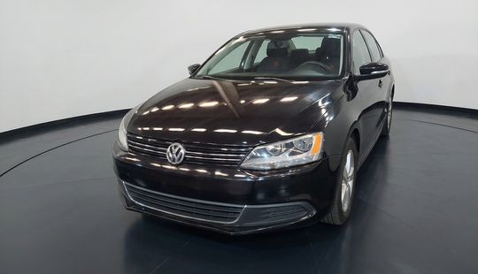 Volkswagen • Jetta