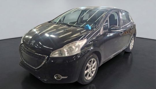 Peugeot • 208