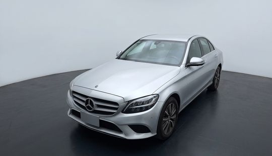 Mercedes Benz • Clase C