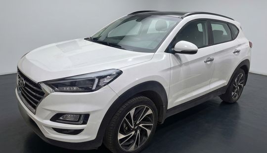 Hyundai • Tucson